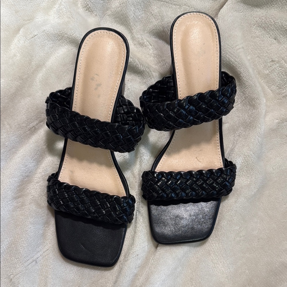 Braided Black Slip-On Sandals with Flat Sole